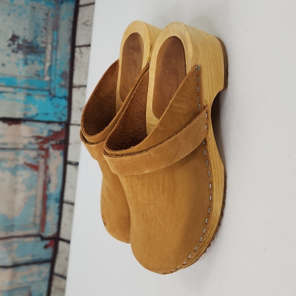 Vollsjo Swedish Clogs - Picture 3 of 10